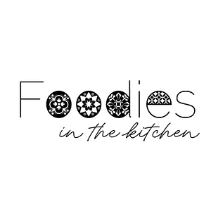 Foodies in the kitchen